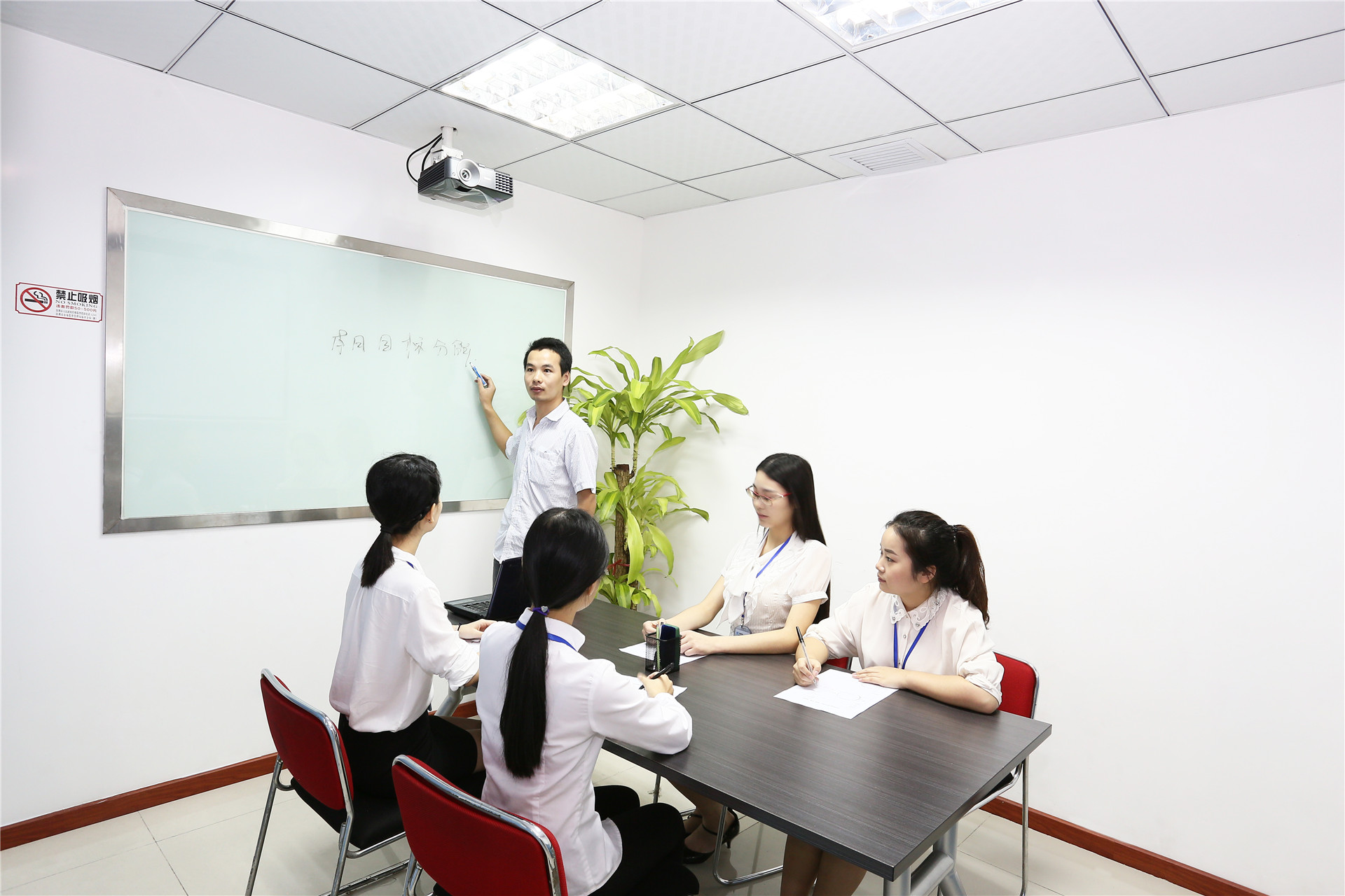 赛格科技工业园4栋(5楼)